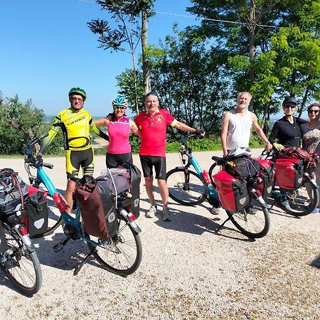Angelucci Agriturismo Con Camere E Agri Camping ランチャーノ エクステリア 写真