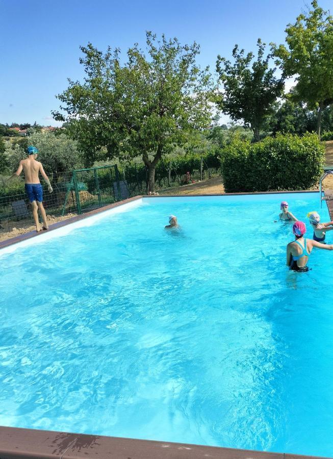 Angelucci Agriturismo Con Camere E Agri Camping ランチャーノ エクステリア 写真