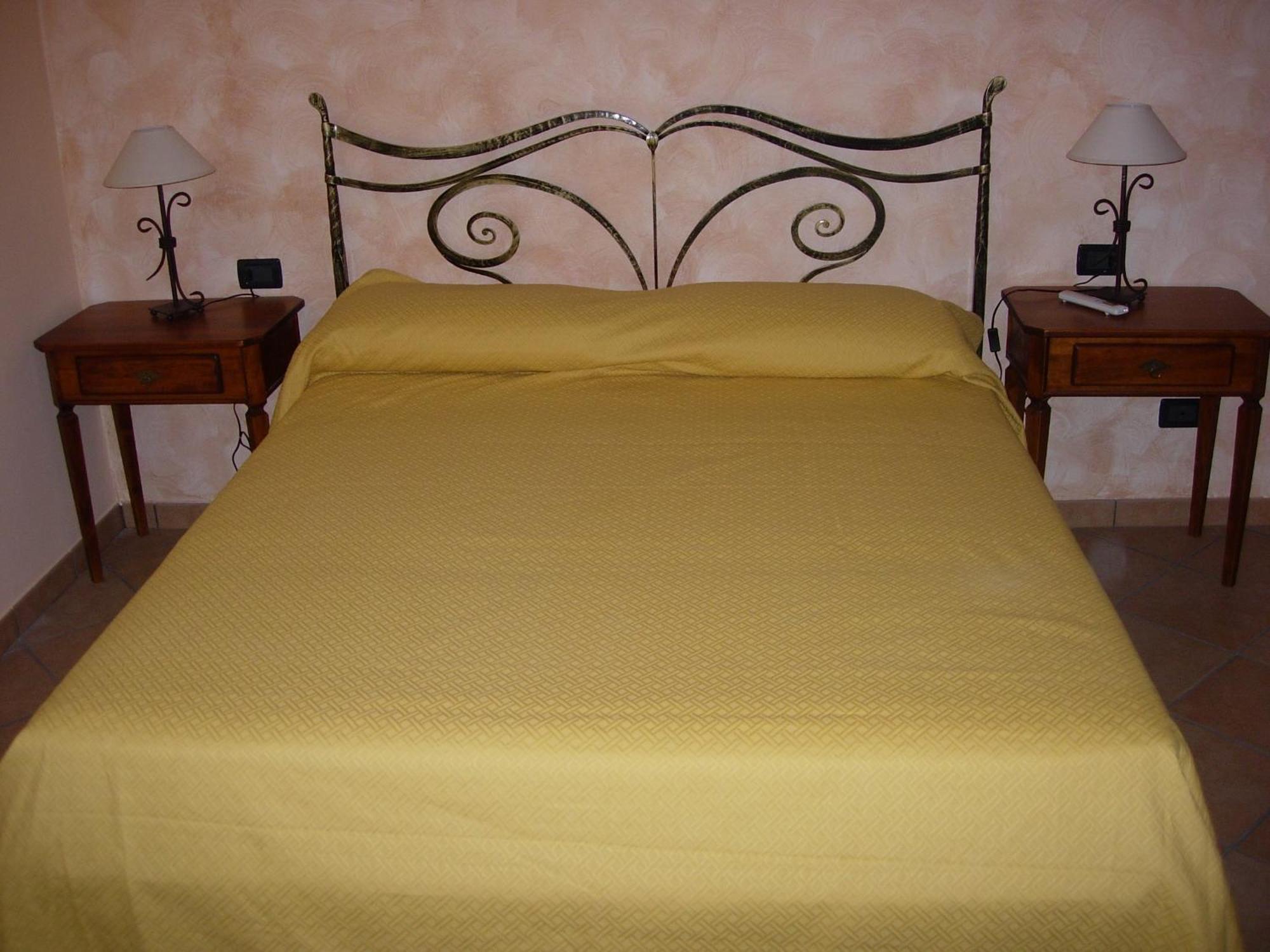 Angelucci Agriturismo Con Camere E Agri Camping ランチャーノ エクステリア 写真