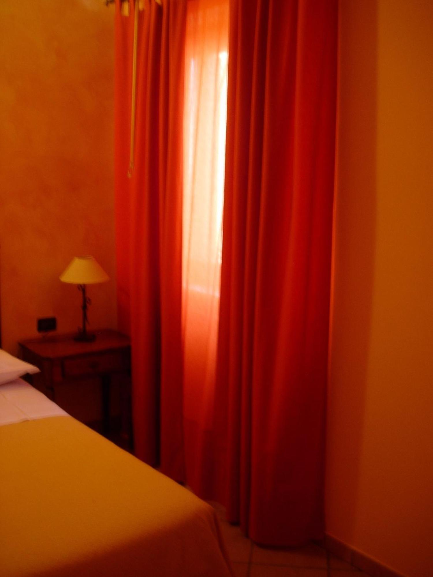 Angelucci Agriturismo Con Camere E Agri Camping ランチャーノ エクステリア 写真