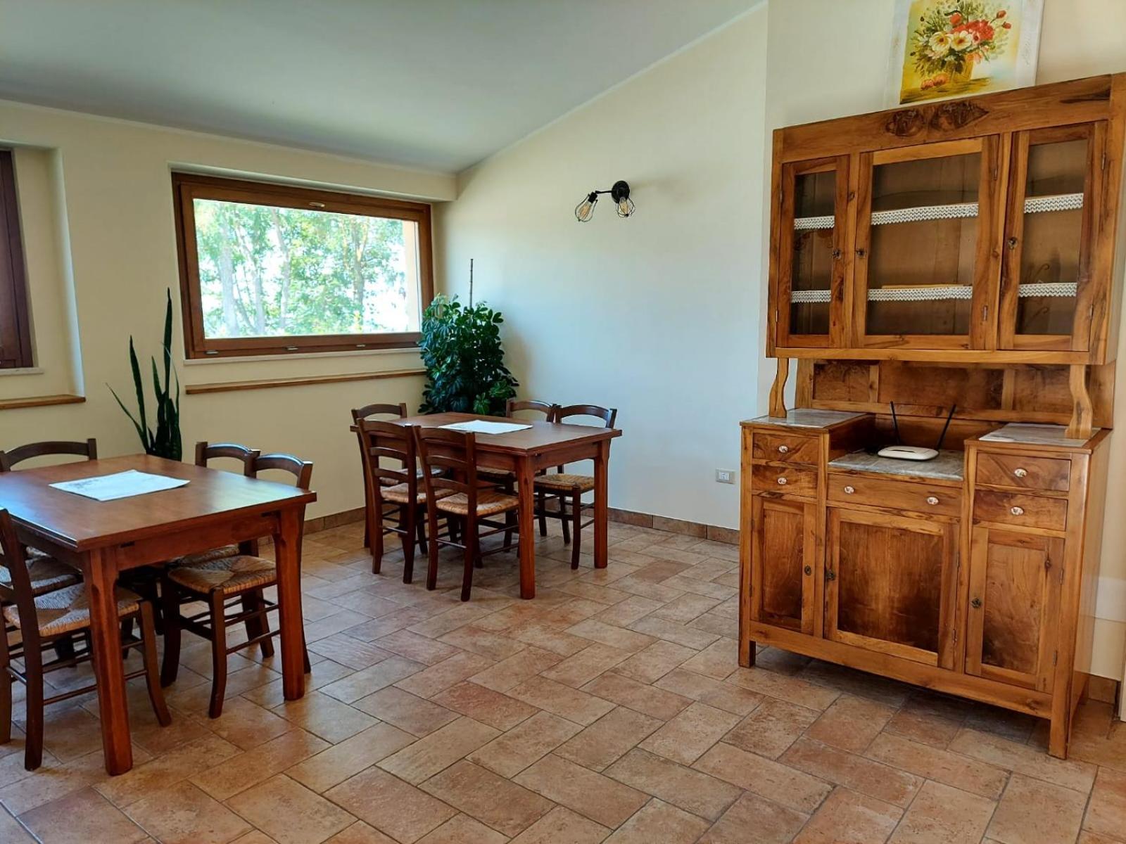 Angelucci Agriturismo Con Camere E Agri Camping ランチャーノ エクステリア 写真