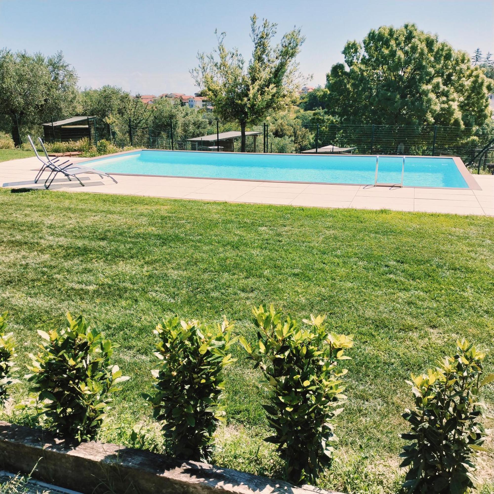 Angelucci Agriturismo Con Camere E Agri Camping ランチャーノ エクステリア 写真