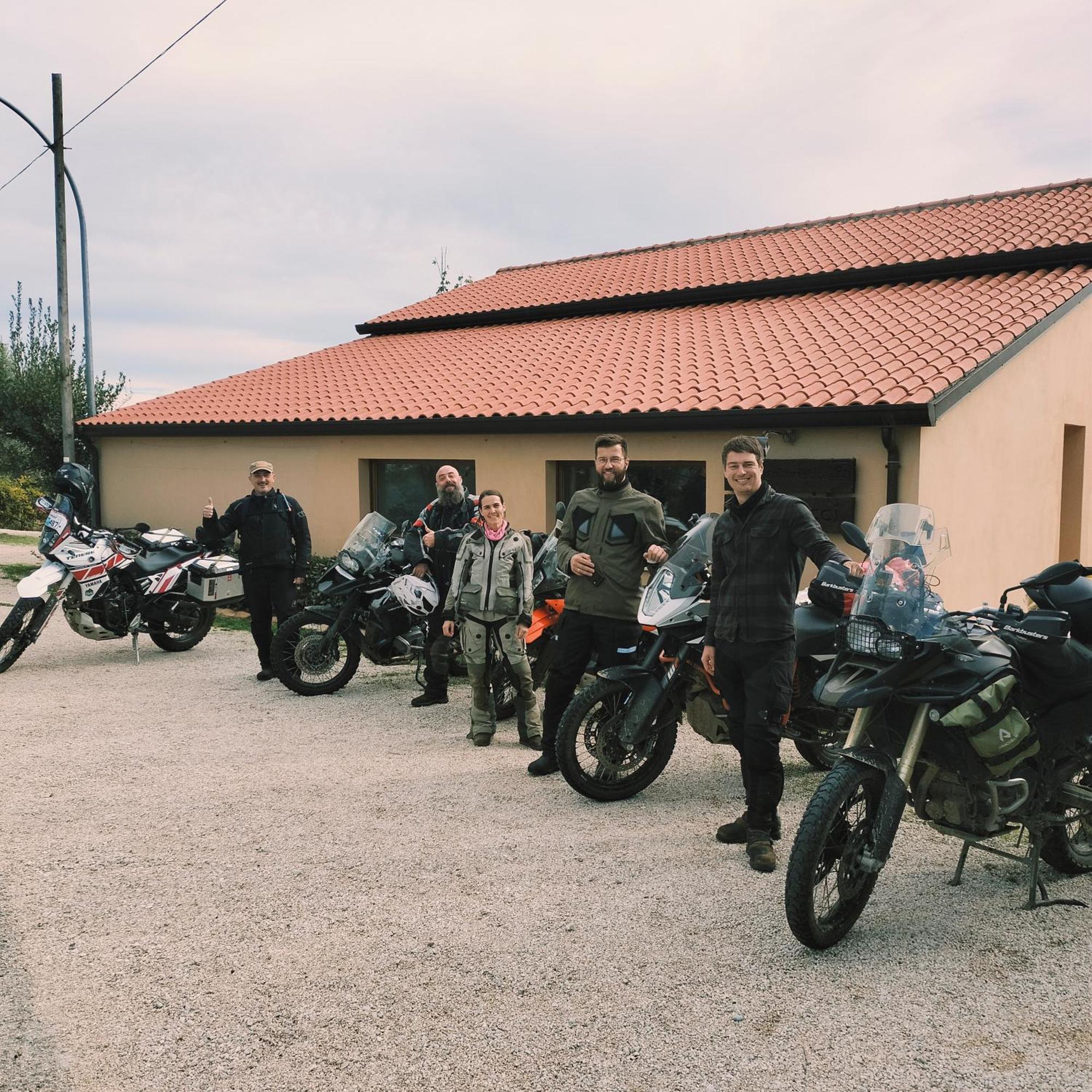 Angelucci Agriturismo Con Camere E Agri Camping ランチャーノ エクステリア 写真
