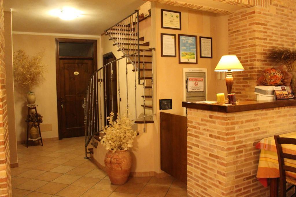 Angelucci Agriturismo Con Camere E Agri Camping ランチャーノ エクステリア 写真